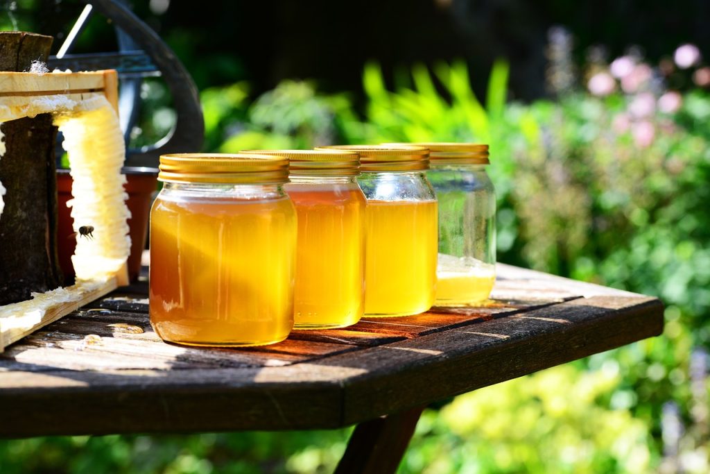10 živil za zdravo črevesje 7 honey 352205 1280